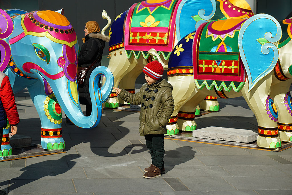 春节前三里屯有灯会