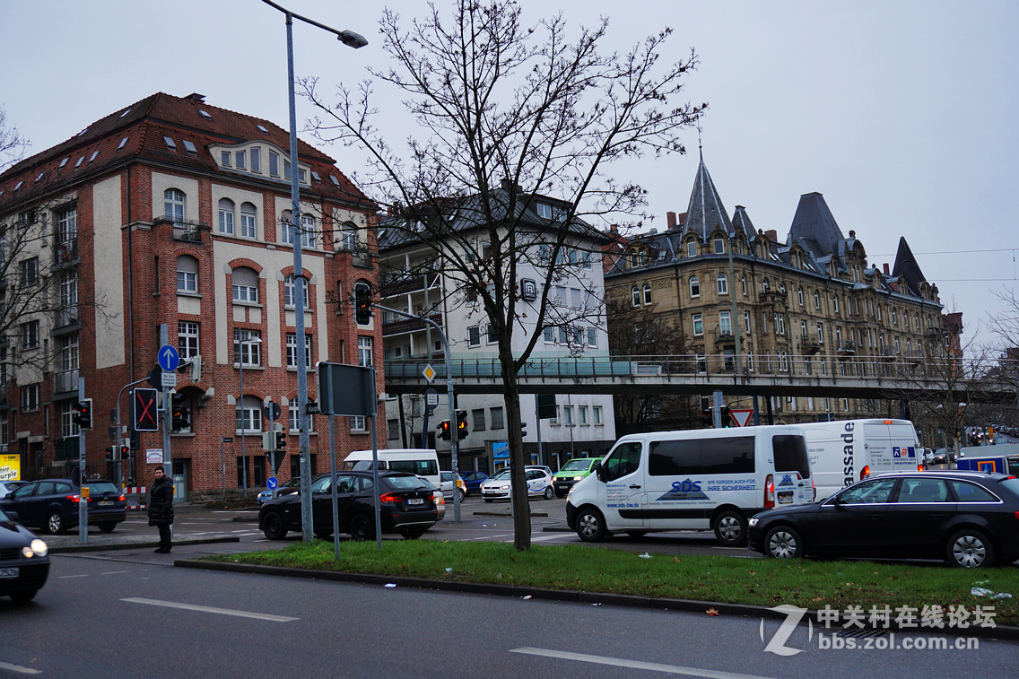 斯图加特街景及皇宫