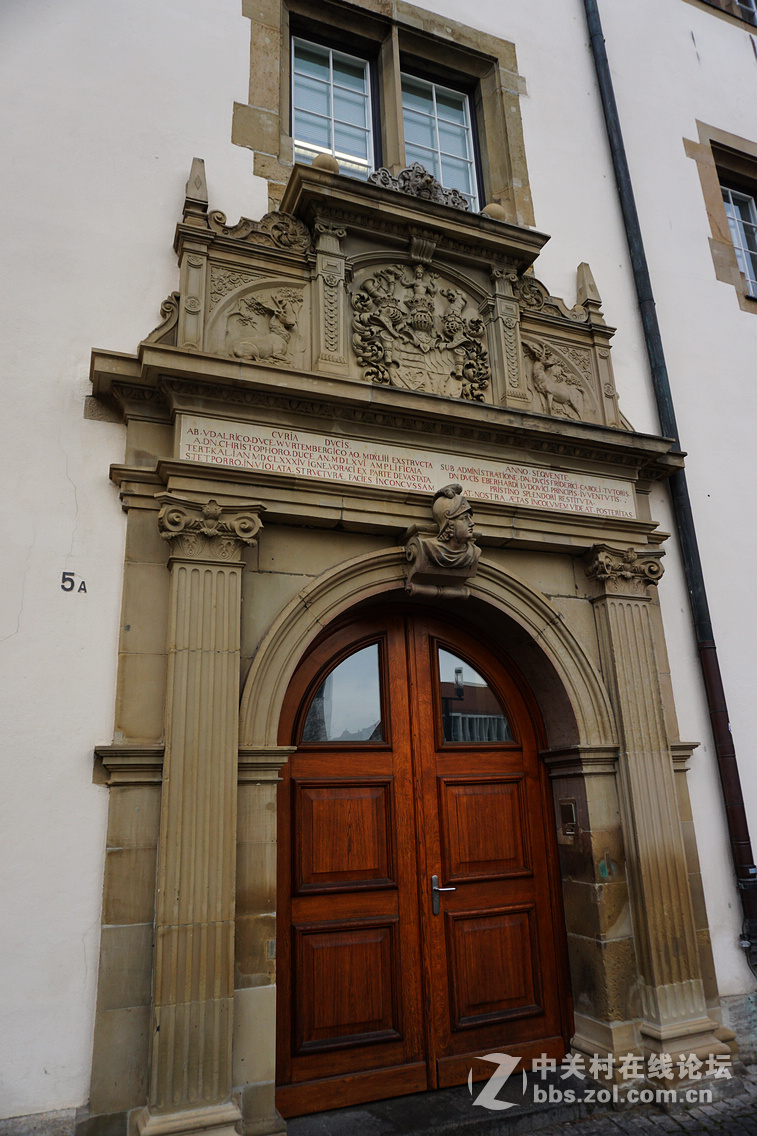 斯图加特街景及皇宫