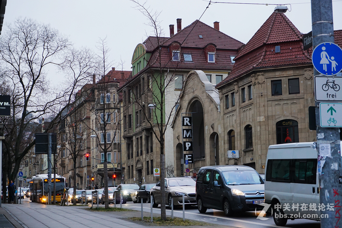 斯图加特街景及皇宫