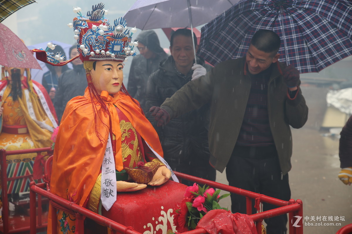 #寻找家乡的年味 # 老家“抬神仙”随拍