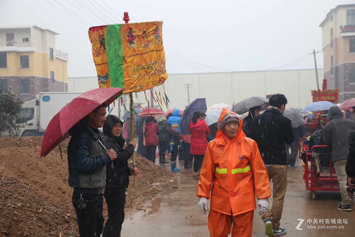 #寻找家乡的年味 # 老家“抬神仙”随拍