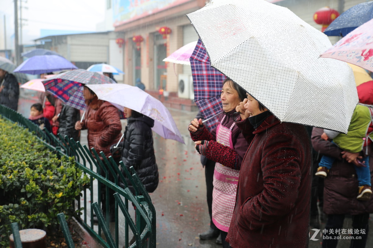 #寻找家乡的年味 # 老家“抬神仙”随拍