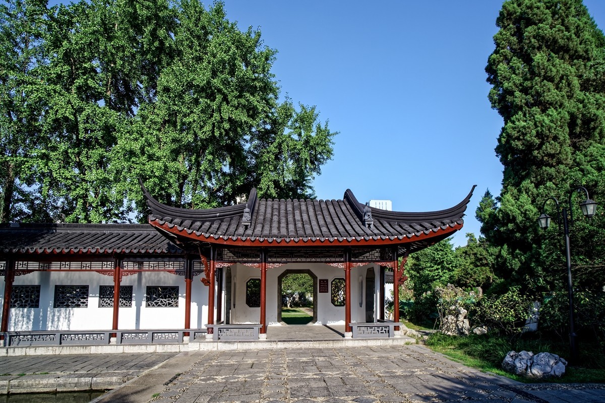 莫愁湖公园随拍(嘉蕊12F2.8手动镜头试镜)