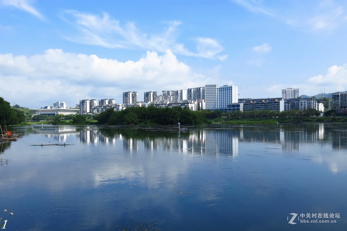 佳能18—135这支镜头出片太肉了。