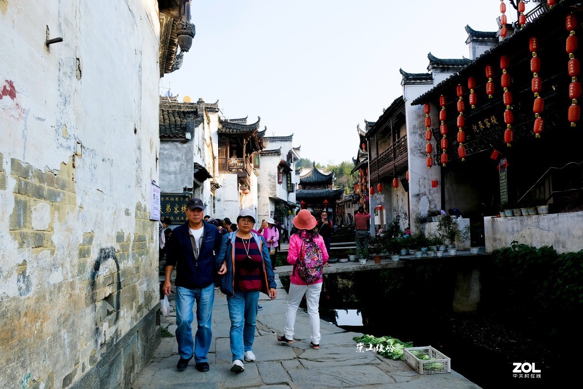 婺源李坑村人民景观