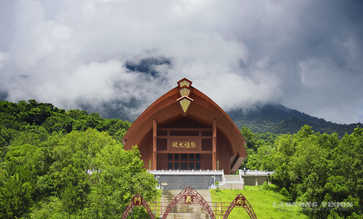 五指山上好风光