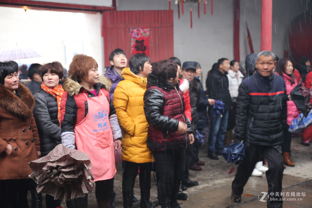 #寻找家乡的年味 # 老家“抬神仙”随拍