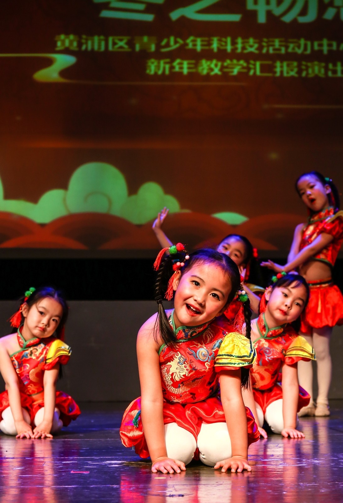 黄浦区青少年科技活动中心文艺汇报演出