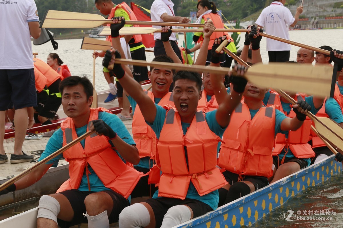 2017中国龙舟赛昭平站