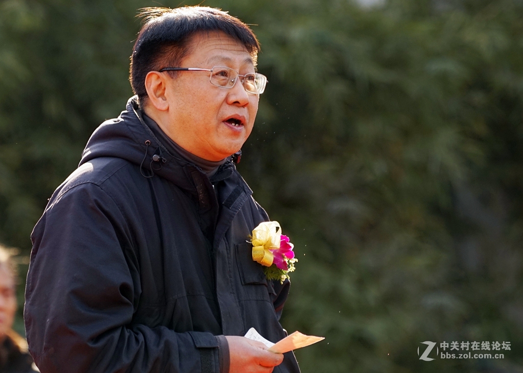 选择轮廓光线能让照片更好看、、、