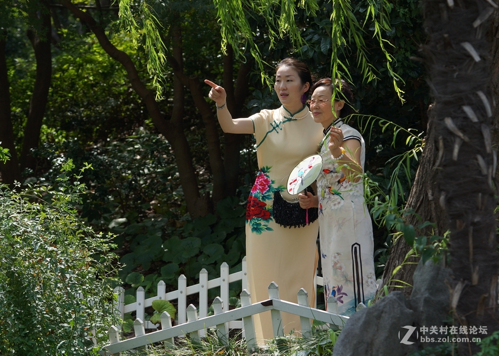 选择轮廓光线能让照片更好看、、、