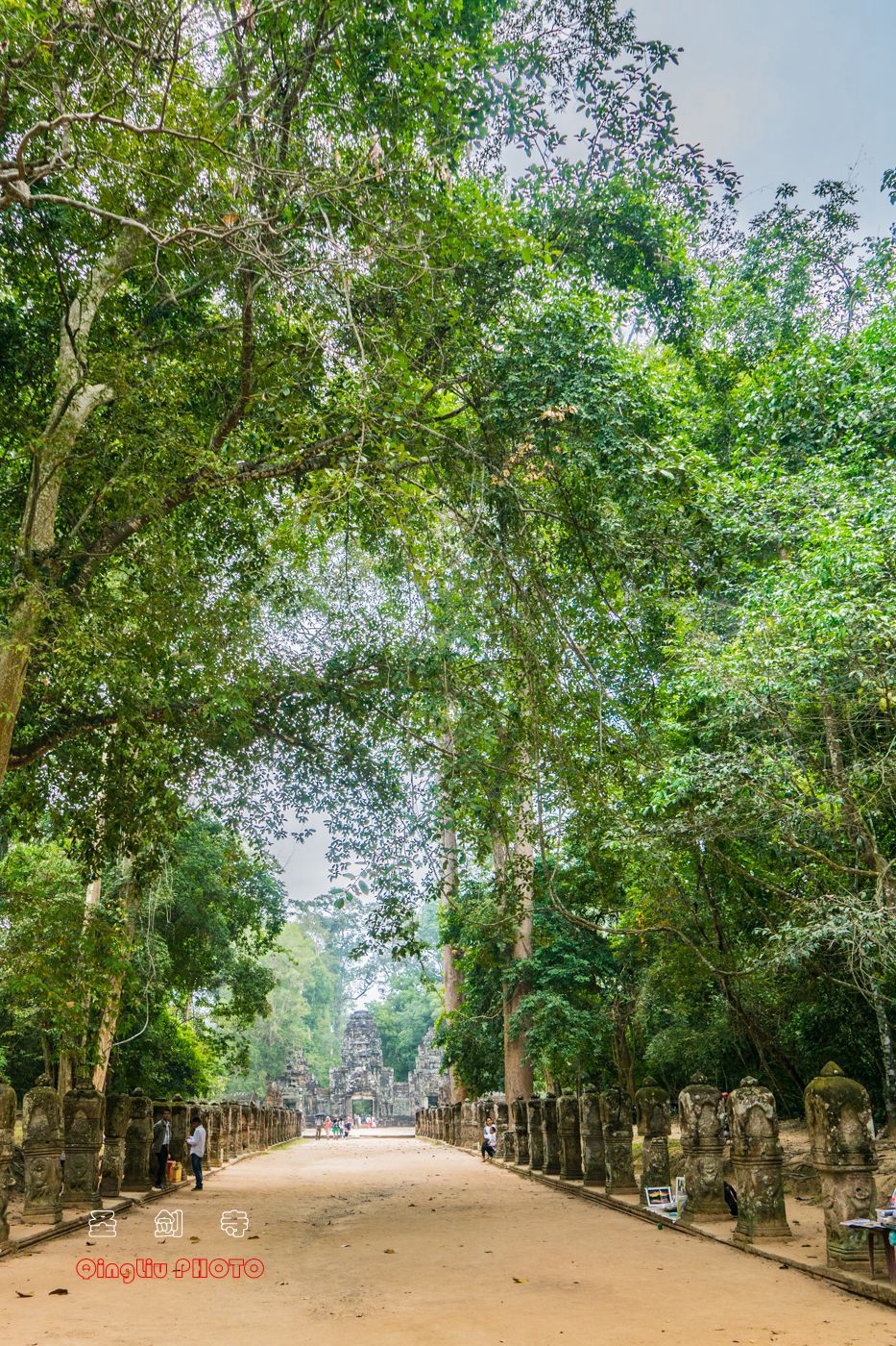 神秘的吴哥窟，神秘的圣剑寺