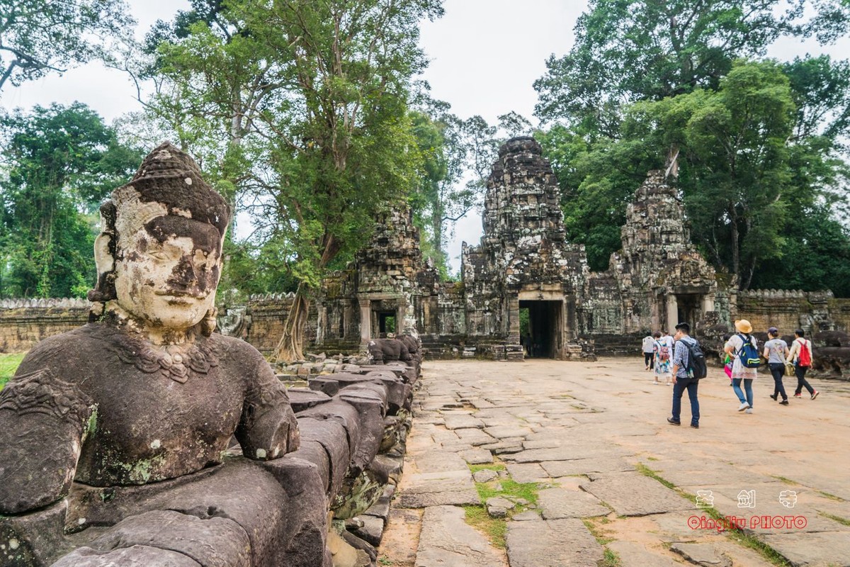 神秘的吴哥窟，神秘的圣剑寺