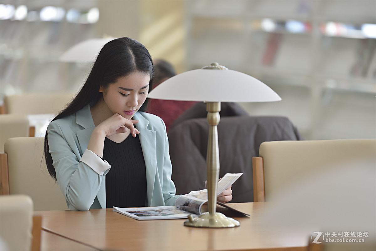 【冬季映像】图书馆人像