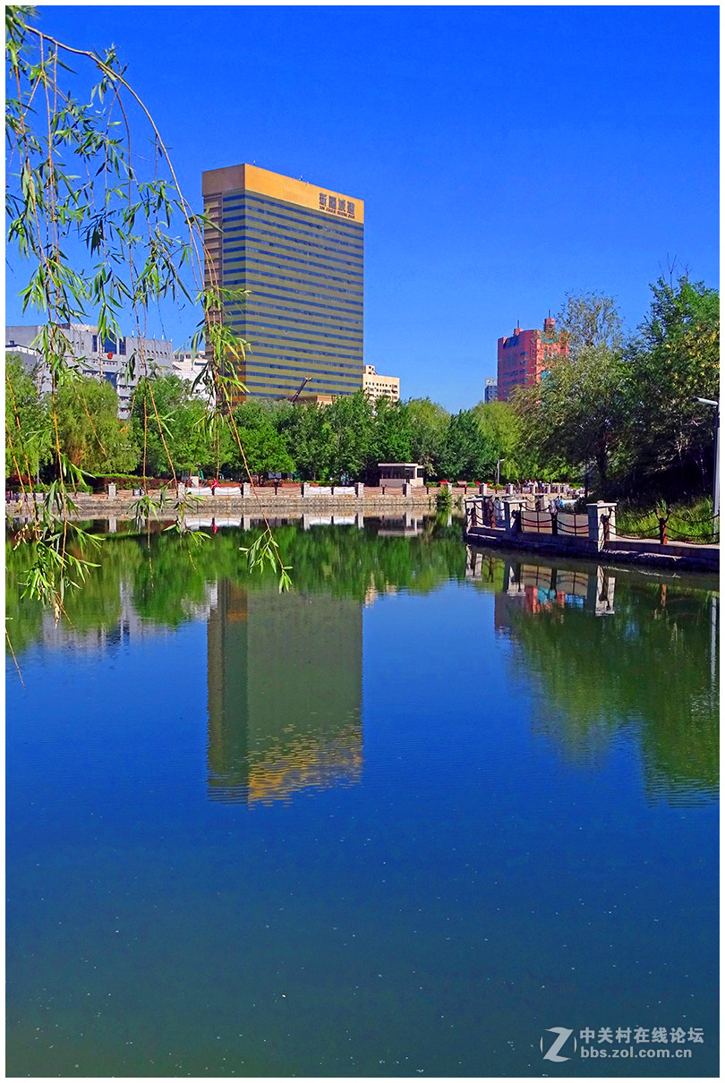 ｛南湖6月9｝——乌鲁木齐