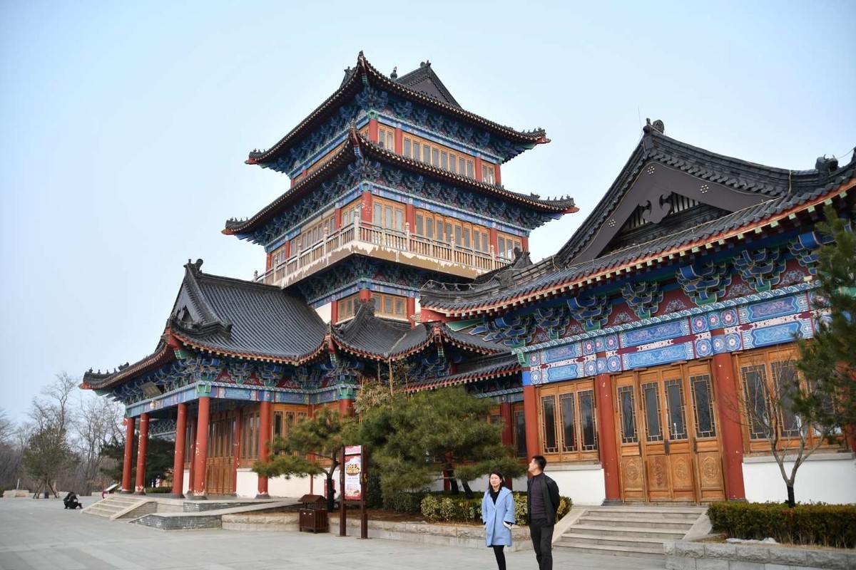 凤凰山上凤凰阁