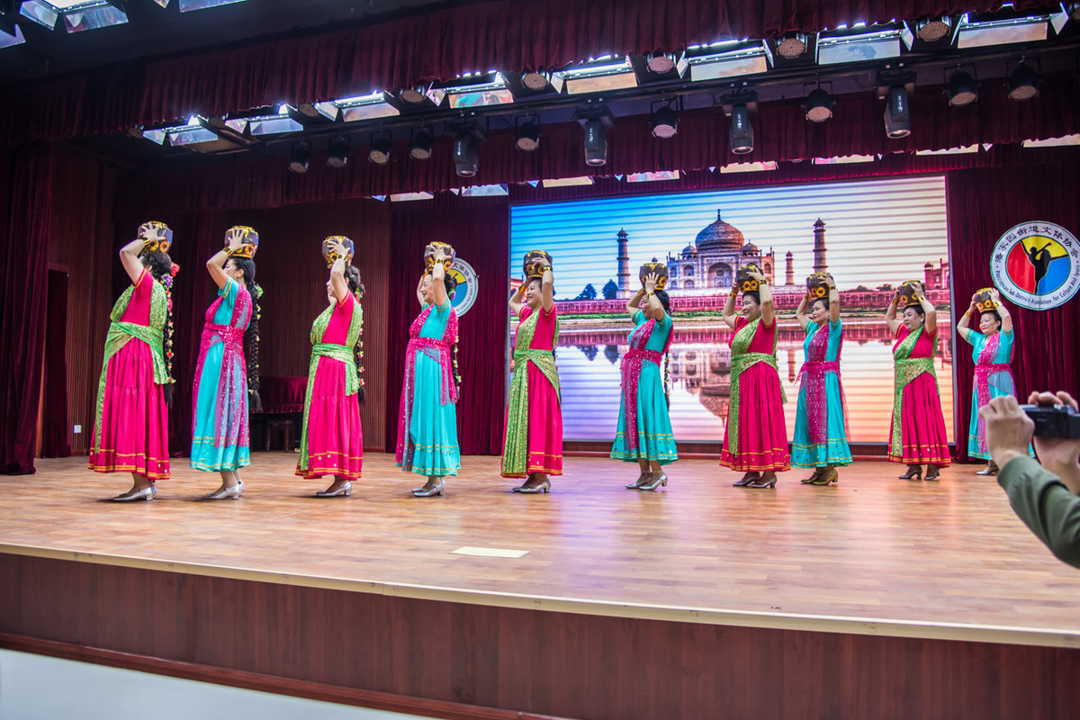 几个问题求助+一组社区舞蹈队的随拍