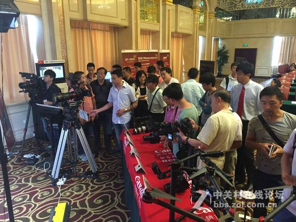 佳能C300 MARK II 4K摄像机新品发布会  ?邀请函!