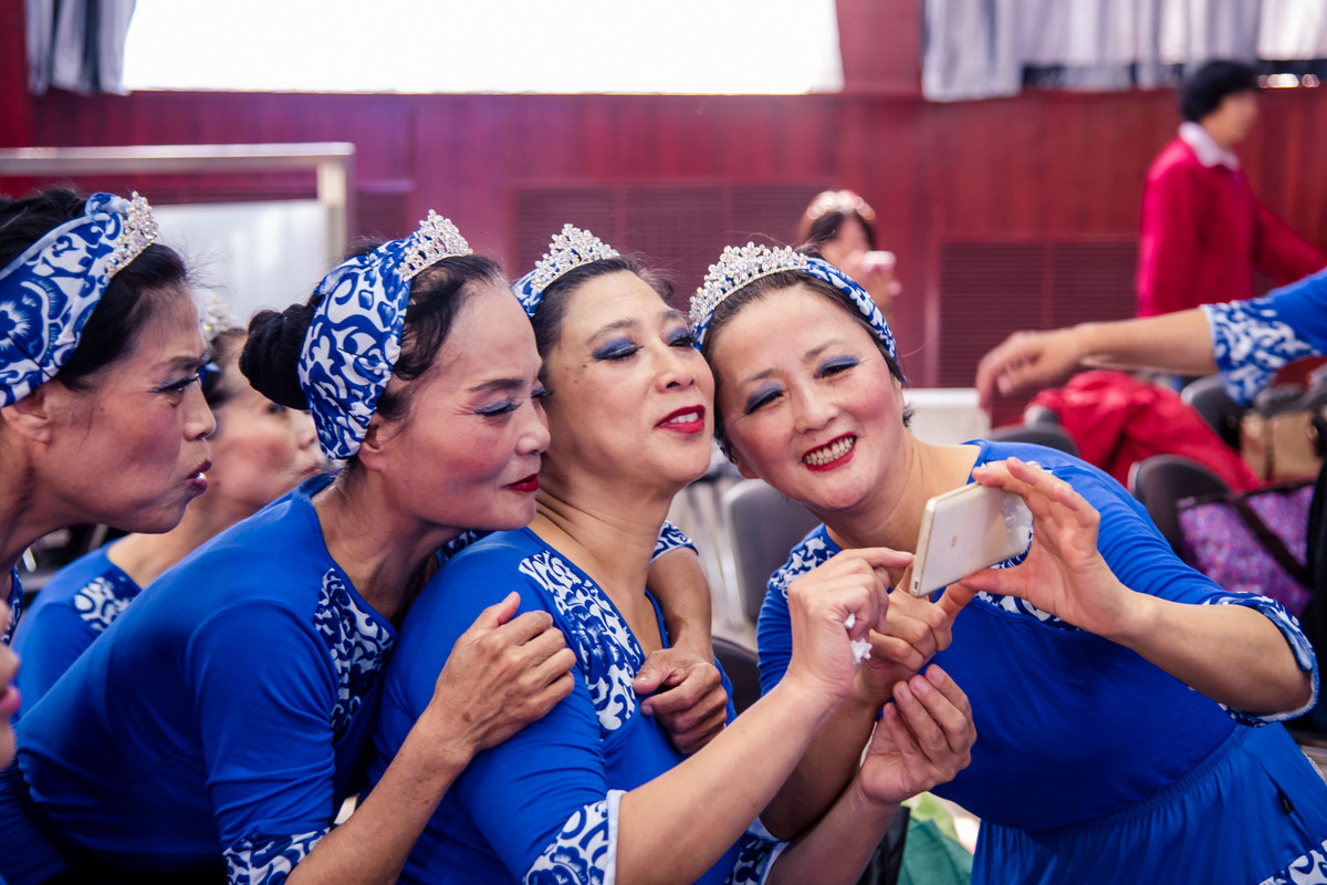 几个问题求助+一组社区舞蹈队的随拍