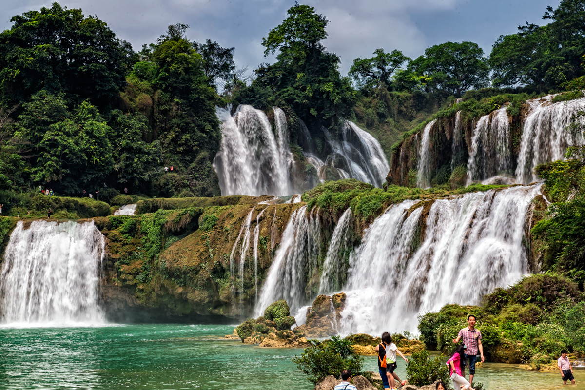 广西  中越边关行 之 《德天瀑布》