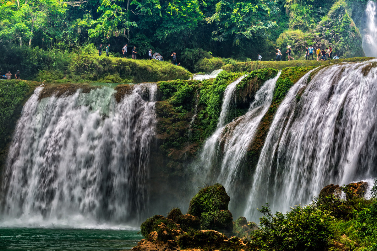 广西  中越边关行 之 《德天瀑布》