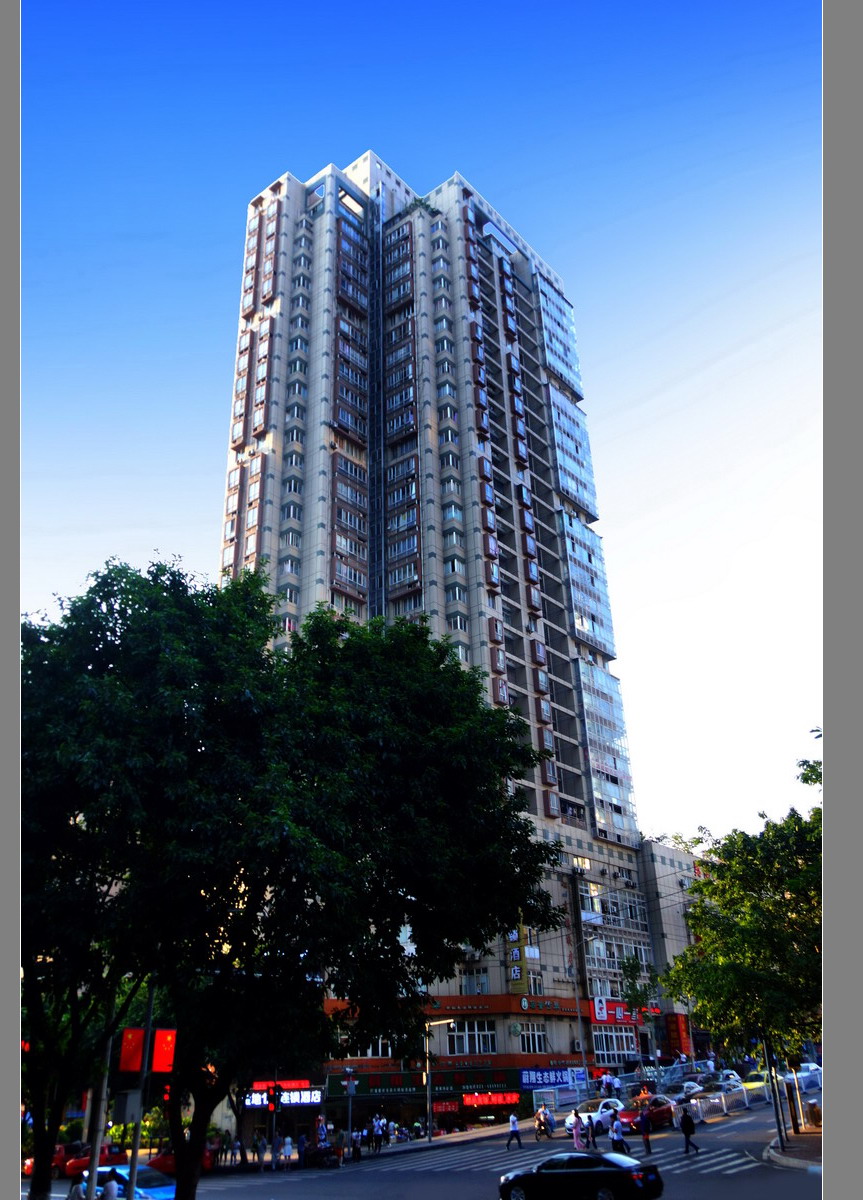 袁家岗的高楼10p