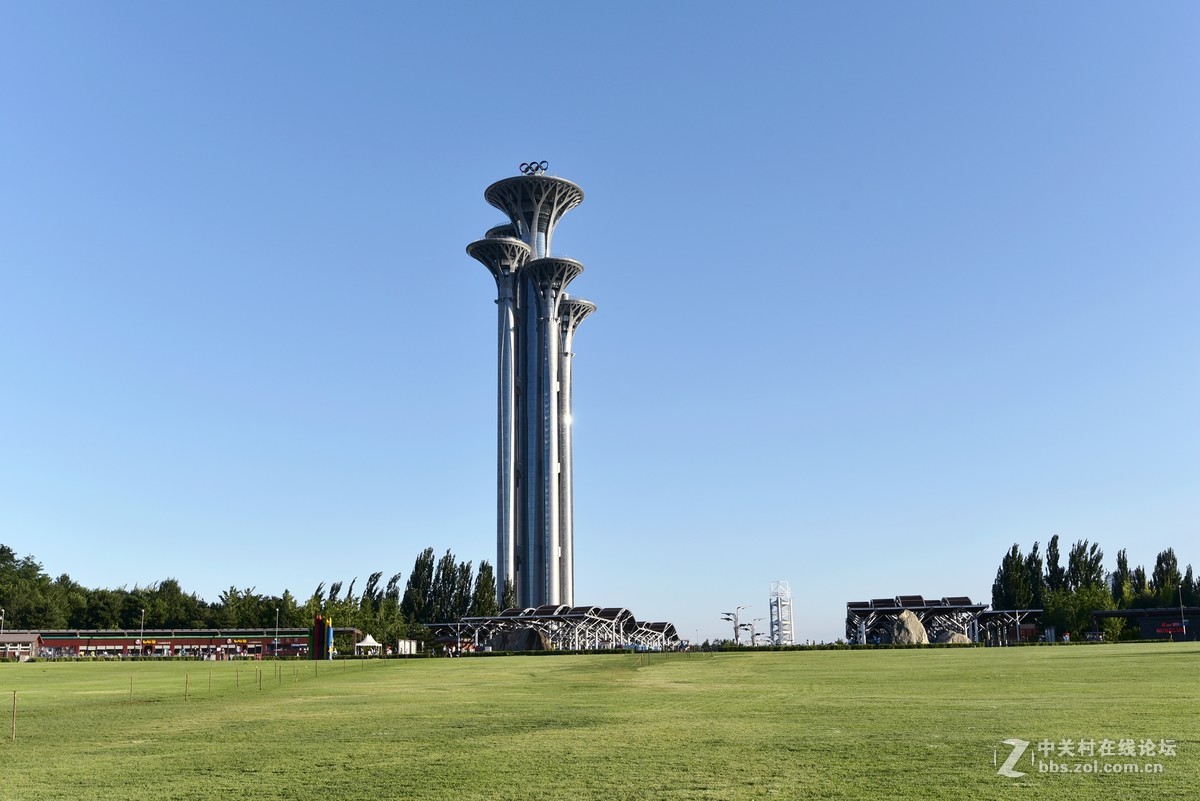 藍天下的奧林匹克公園