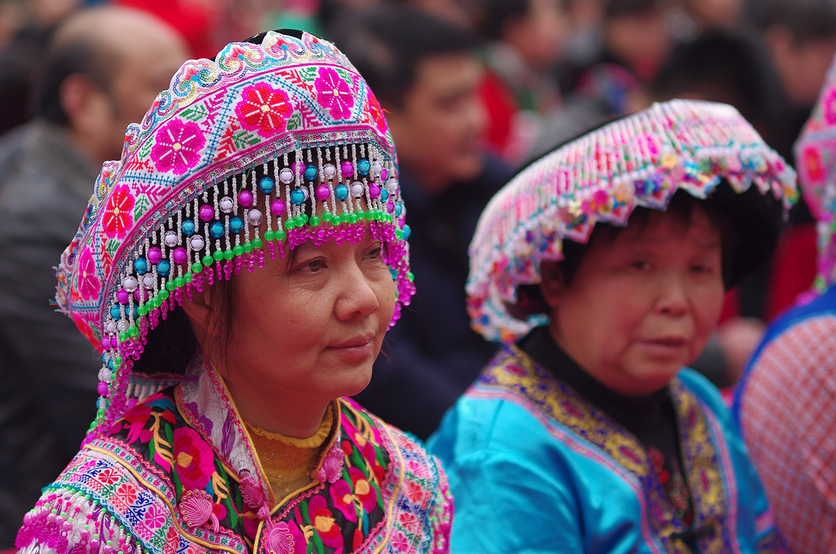 泸州苗乡“踩山节”