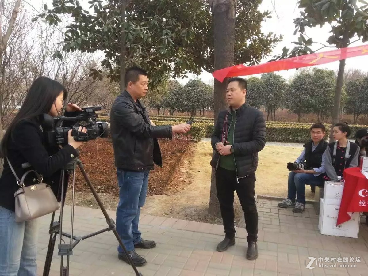 洛阳西雅图大酒店隋唐佳能专卖王城路店活动拍车模！！！！！！！！！！！！