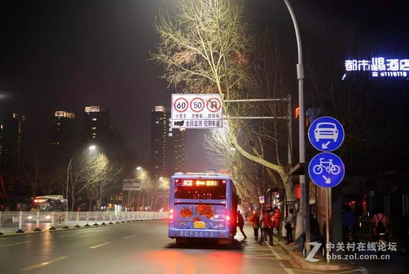 洛阳西雅图大酒店隋唐佳能专卖王城路店活动拍车模！！！！！！！！！！！！