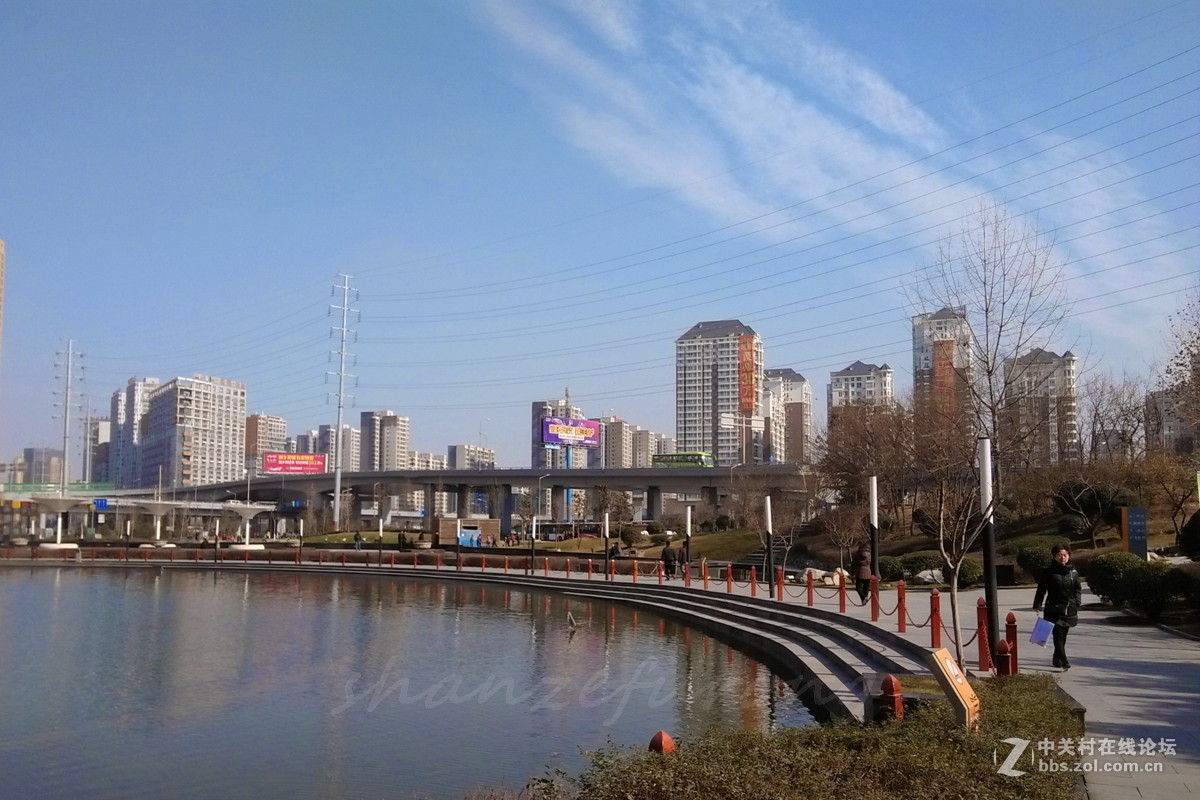 在西安高新技术开发区习拍冬天里的永阳公园