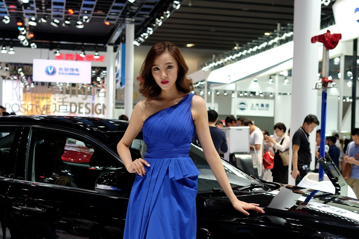 2016广州车展的模特妹