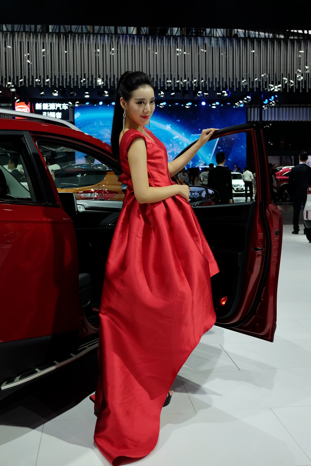 2016广州车展的模特妹