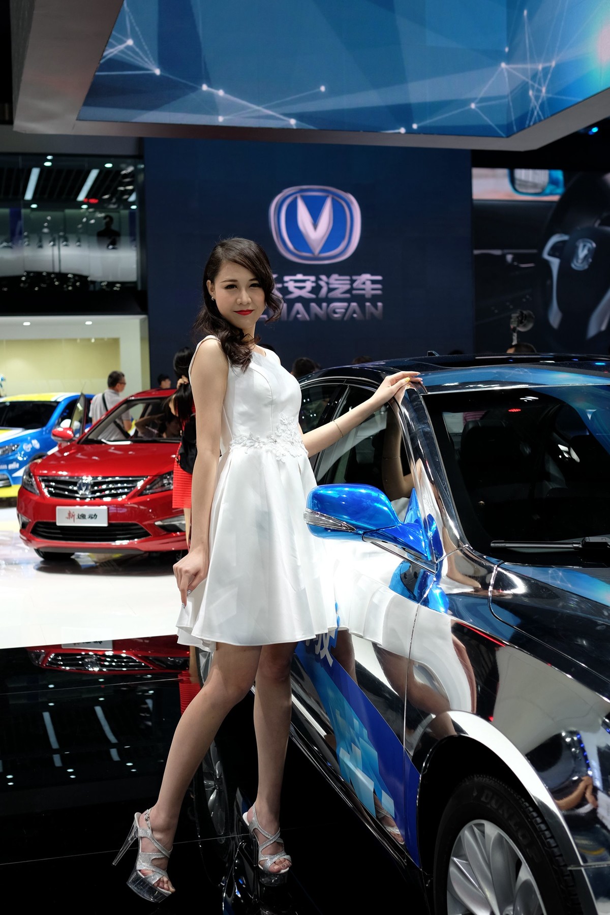 2016广州车展的模特妹