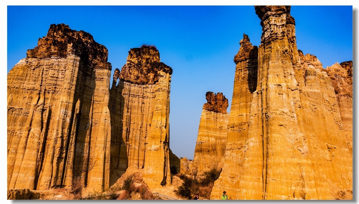 云南元谋土林一一祝 晚之秋 荣任索尼A7Rlll星空(中国)版块 . 首任版主
