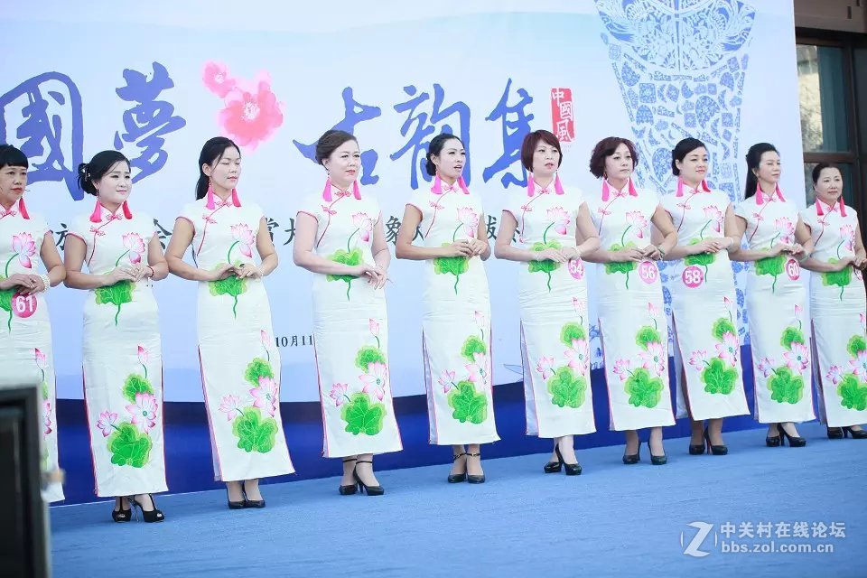 穿旗袍的大姐们