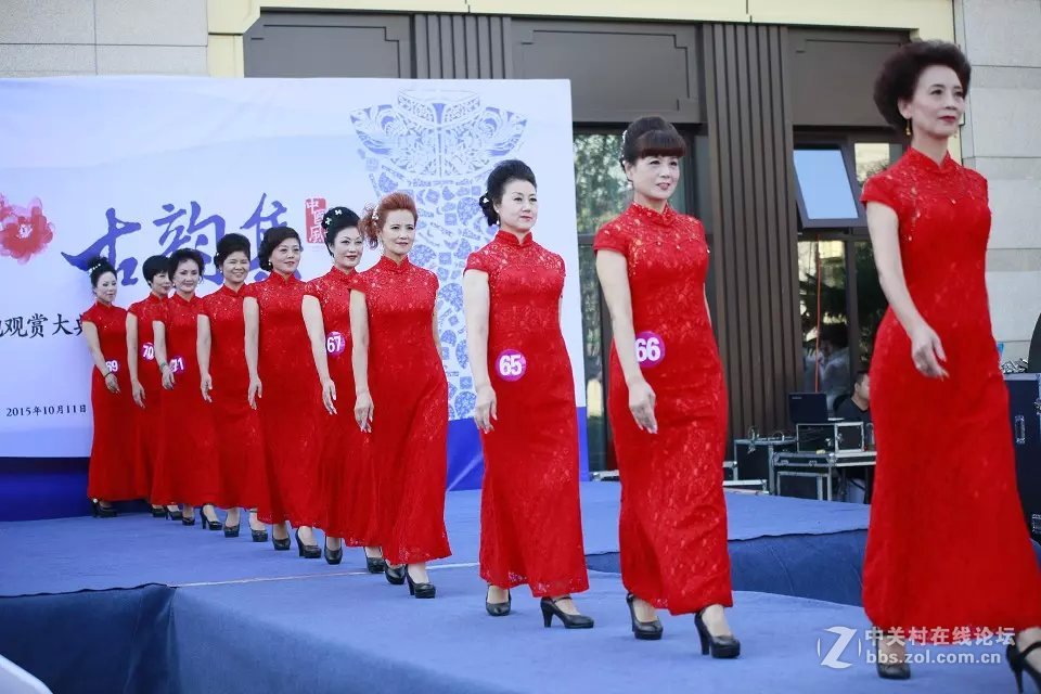 穿旗袍的大姐们