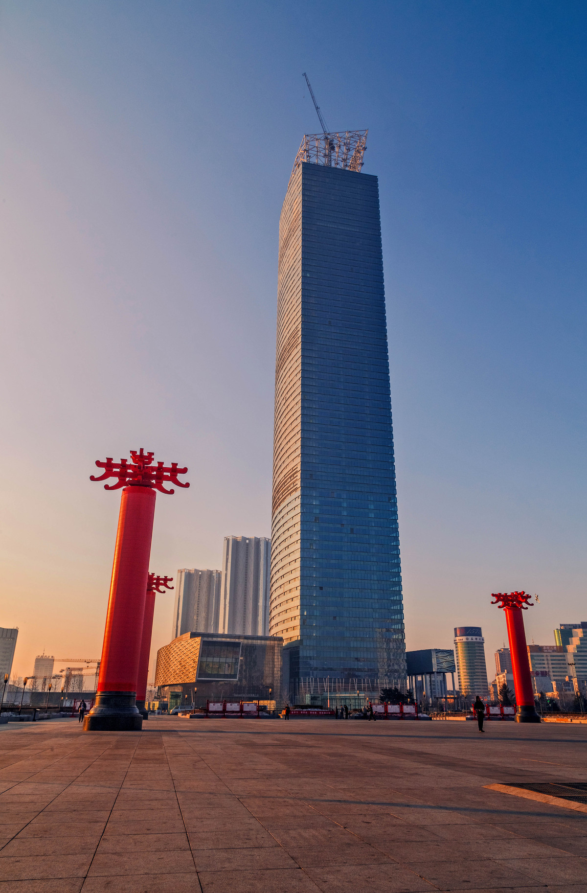 沈阳最高地标建筑市府恒隆广场