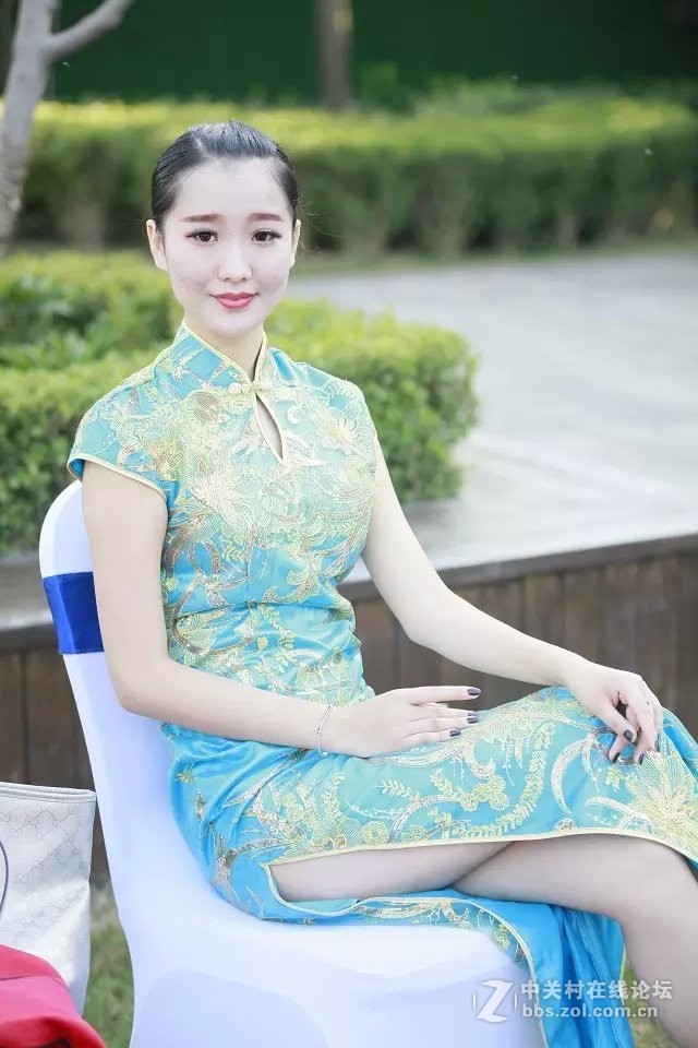 穿旗袍的大姐们