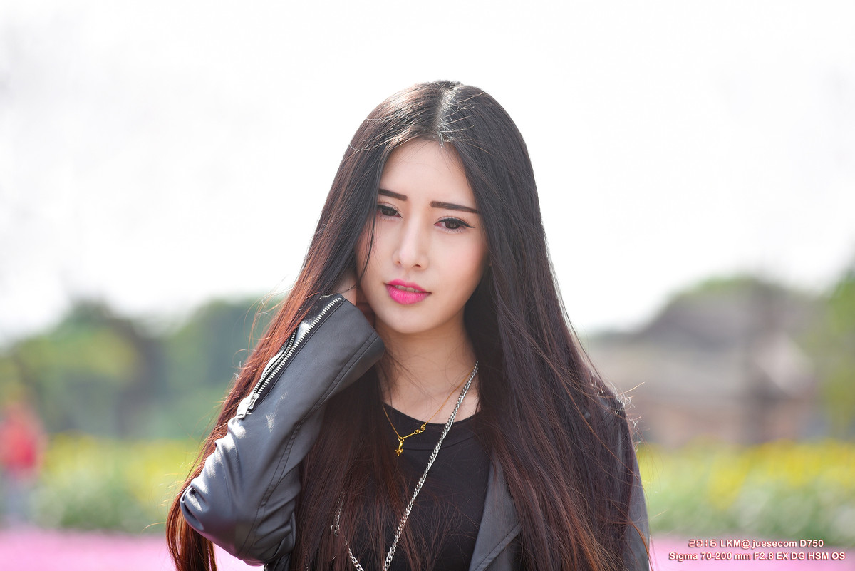 TB购买测焦卡，自行调焦后的测试人像和花蕊照片（附上测焦卡照片）