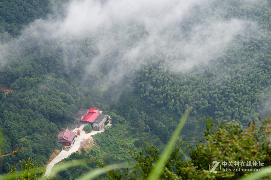 爬上云端