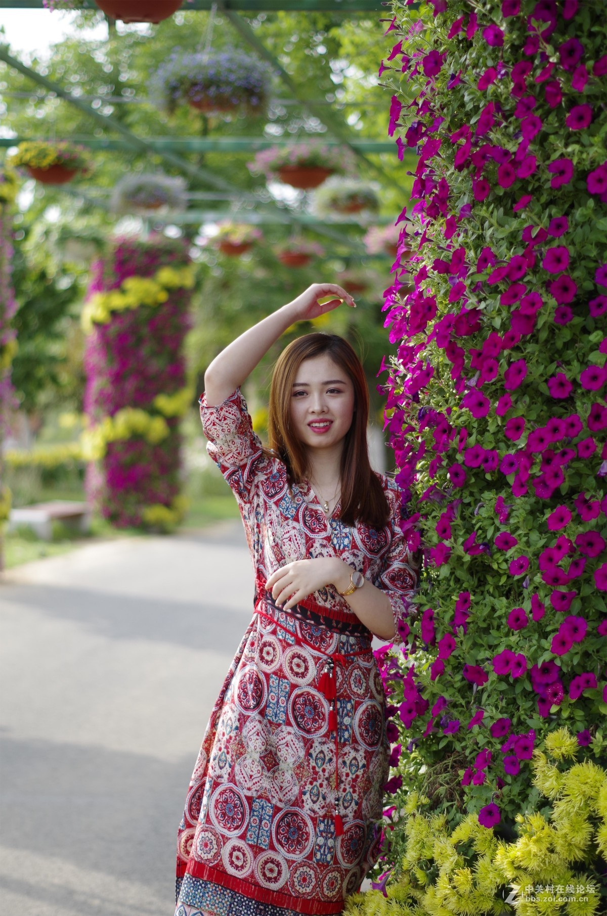 与女神一起去看百合花海