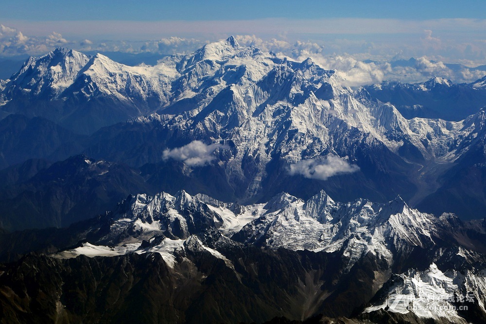 花都港龙拍摄 喜马拉雅神山空景