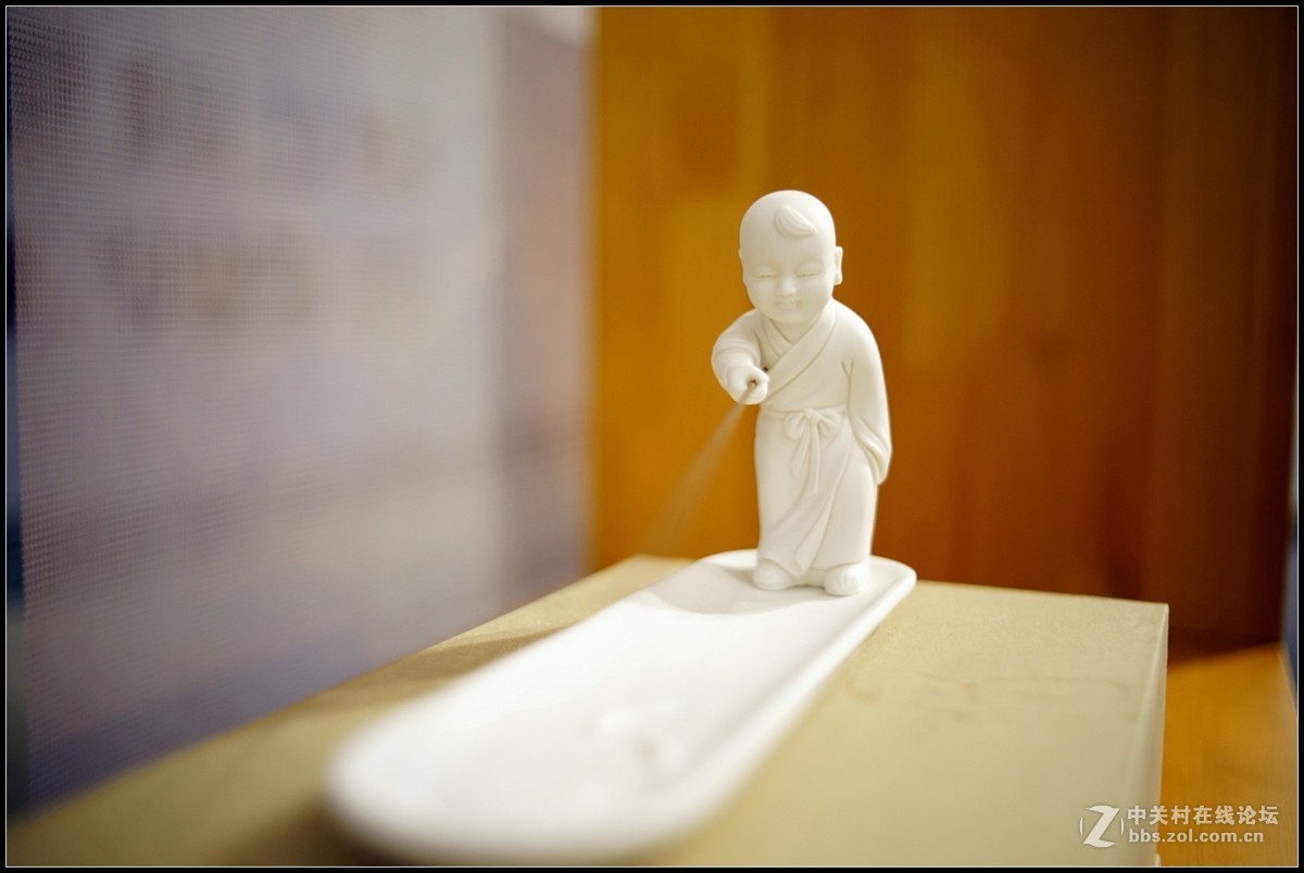 民间工艺品展览上拍的几张小品