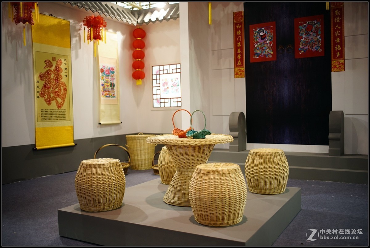 民间工艺品展览上拍的几张小品