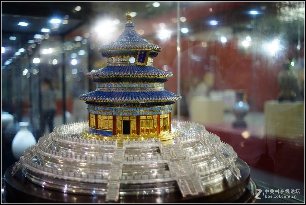 民间工艺品展览上拍的几张小品