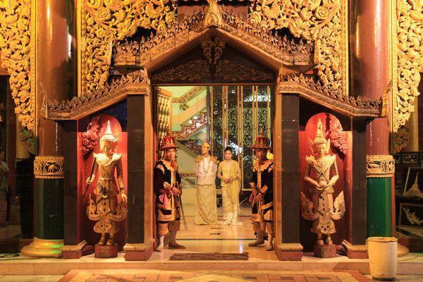 澫沣维加斯报道