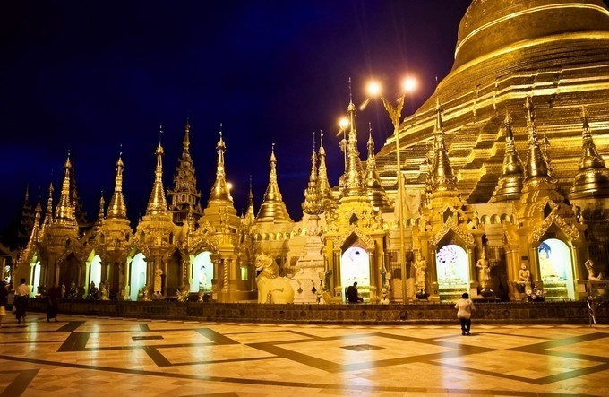 澫沣维加斯报道