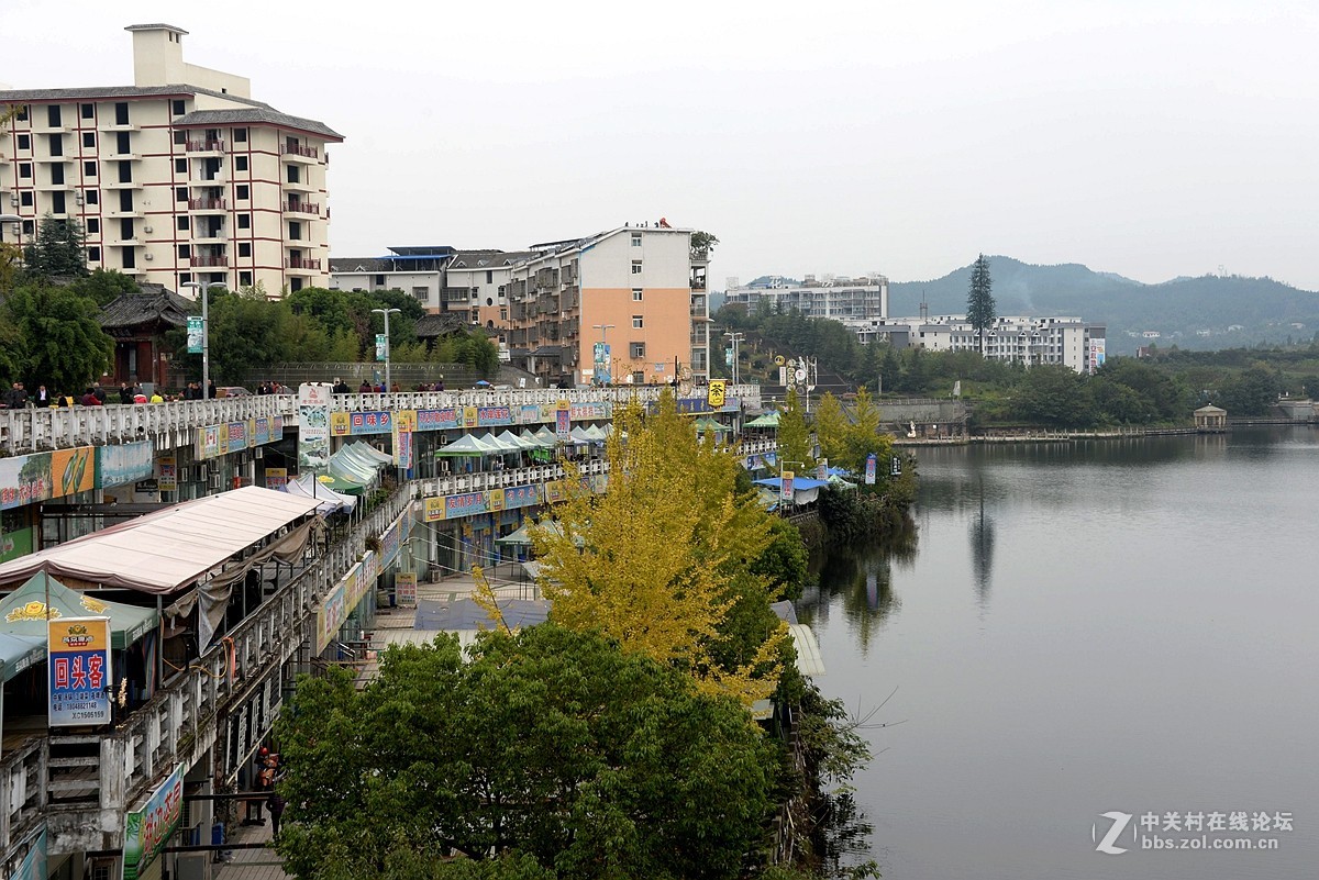 西充纪信广场图片